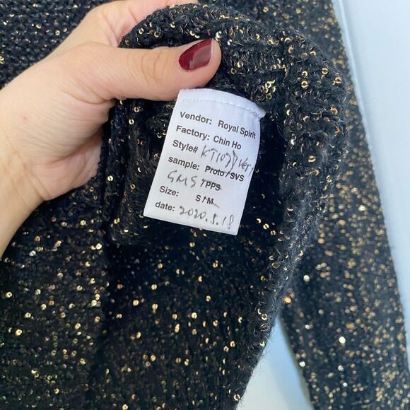 Sample Black and Gold Designer Intermix Top - Picture 4 of 5